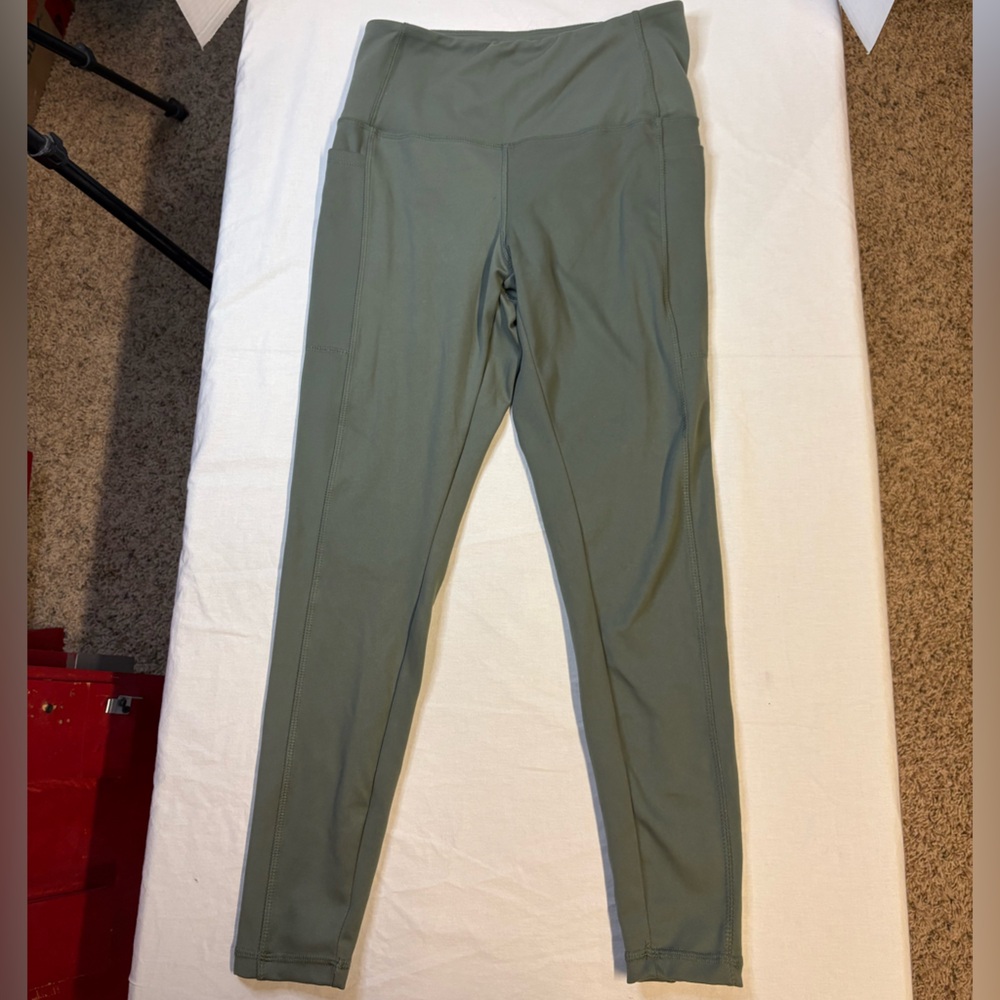 Danskin Olive Leggings